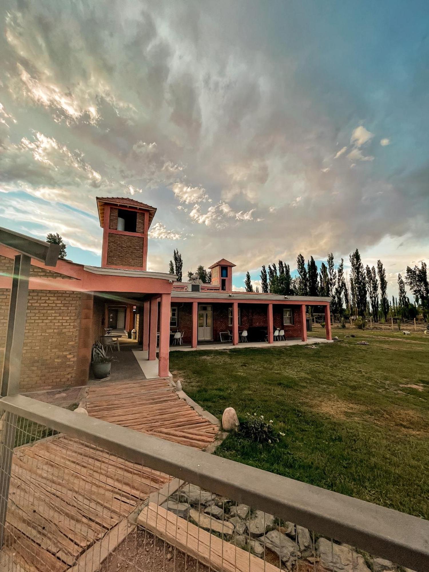 Posada Villa Pituil Barreal Esterno foto
